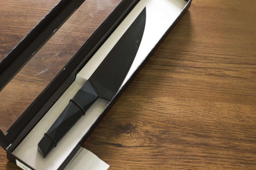 Evercut Furtif Chef's Knife in Wooden Box