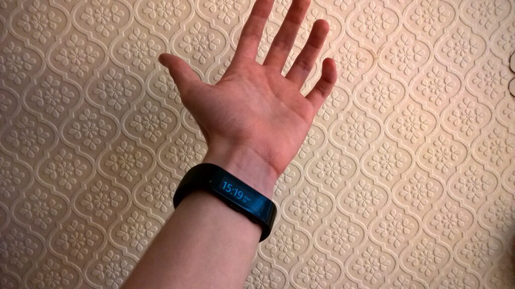 Hammy Havoc's Hand Wearing Microsoft Band on Glance Screen