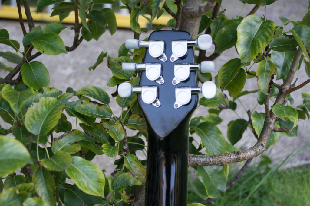 KLŌS 2.0 Carbon Fiber Travel Guitar Tuners on Back of Headstock