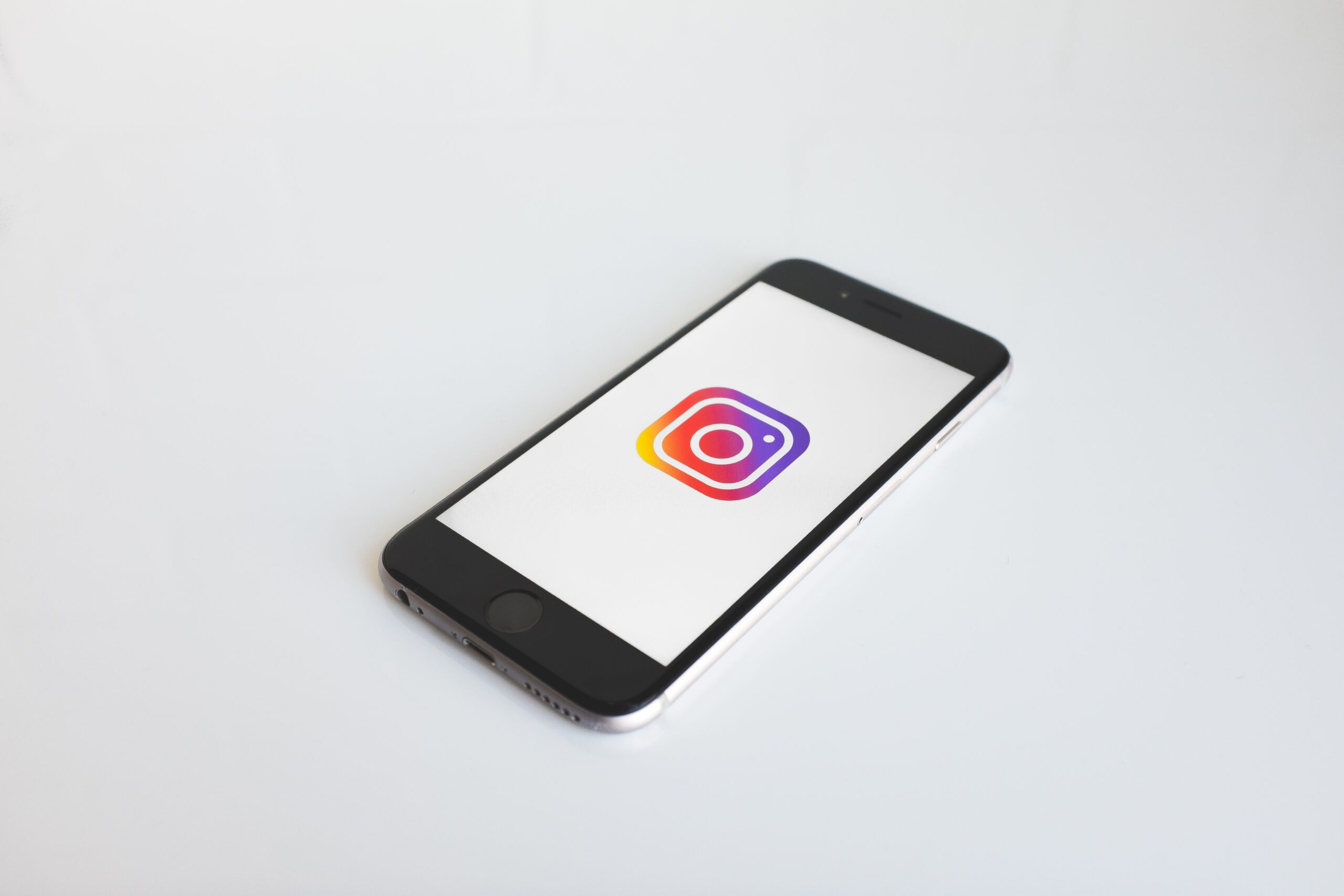 Instagram logo on space grey iPhone 6