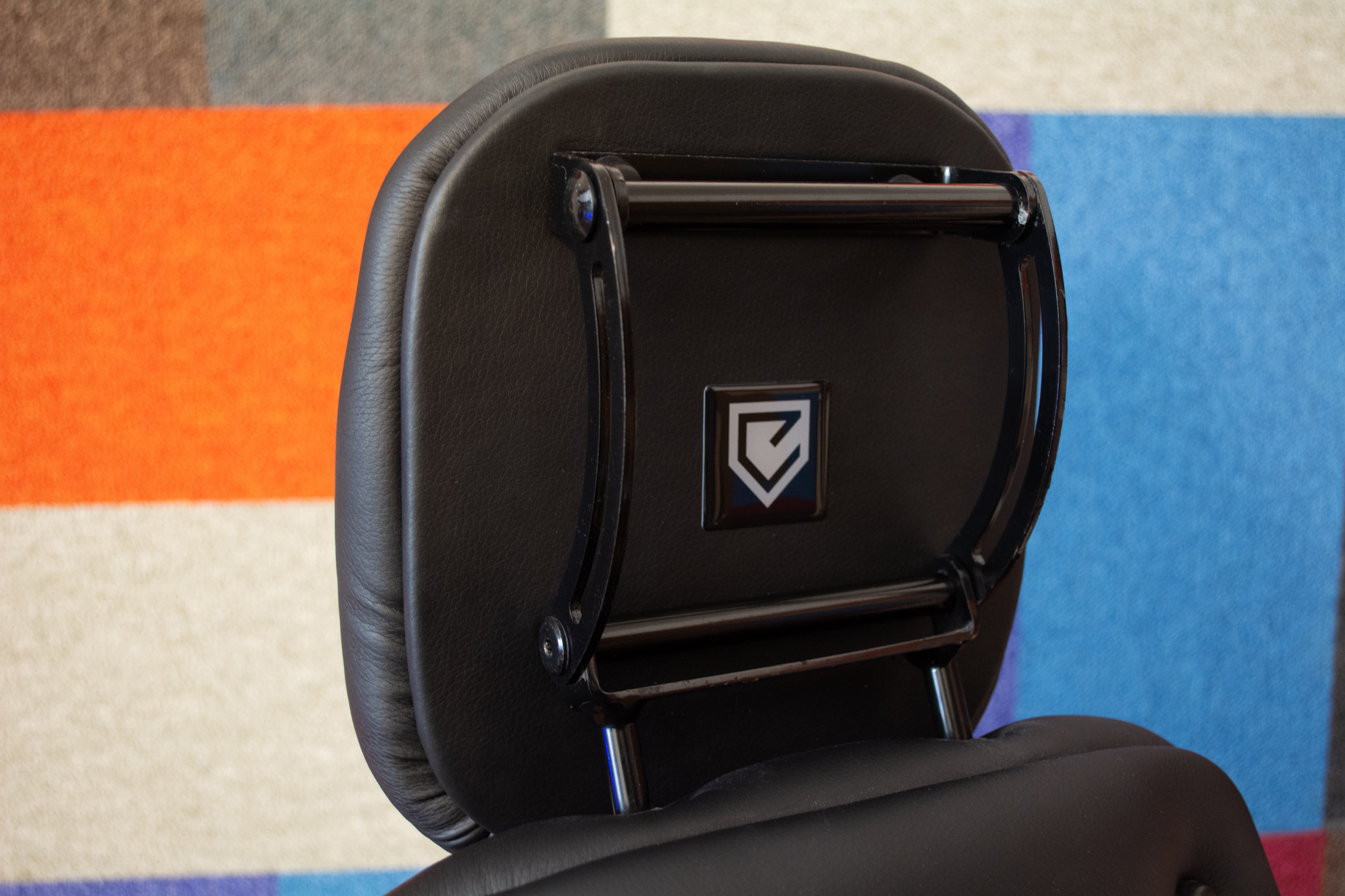Rear of the EDGE GX1 gaming chair's headrest