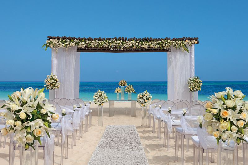 Beach wedding idea