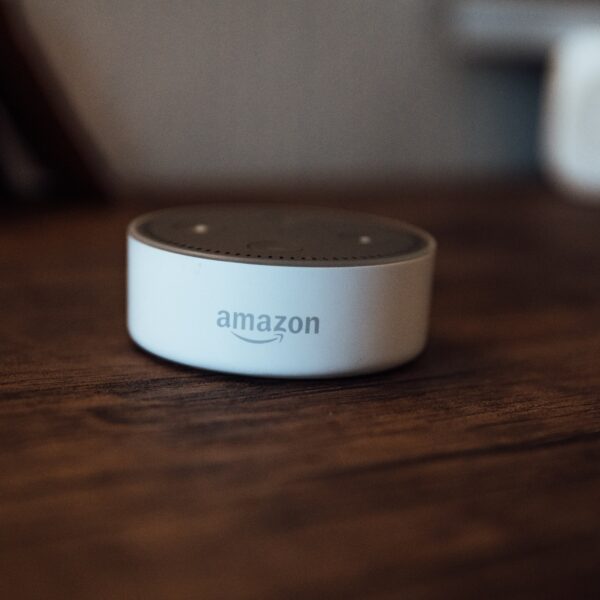White Amazon Echo Dot