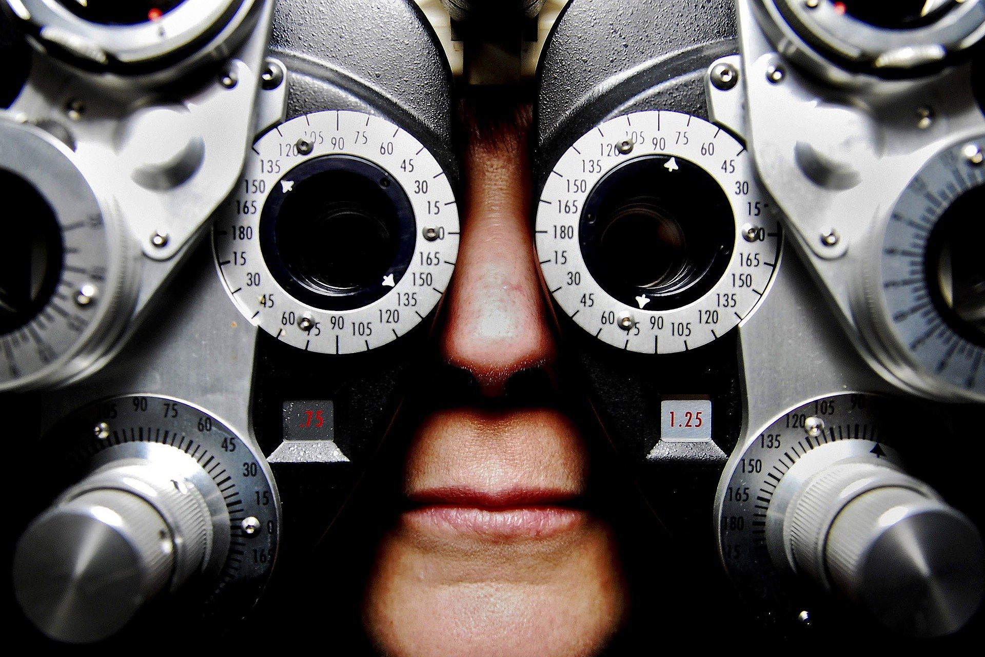 Age Related Eyesight Loss, & What You Can Do About It 1