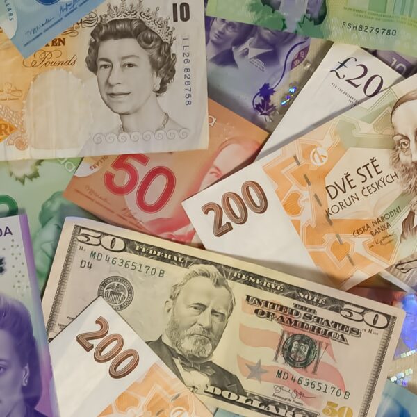 Bank notes from different countries