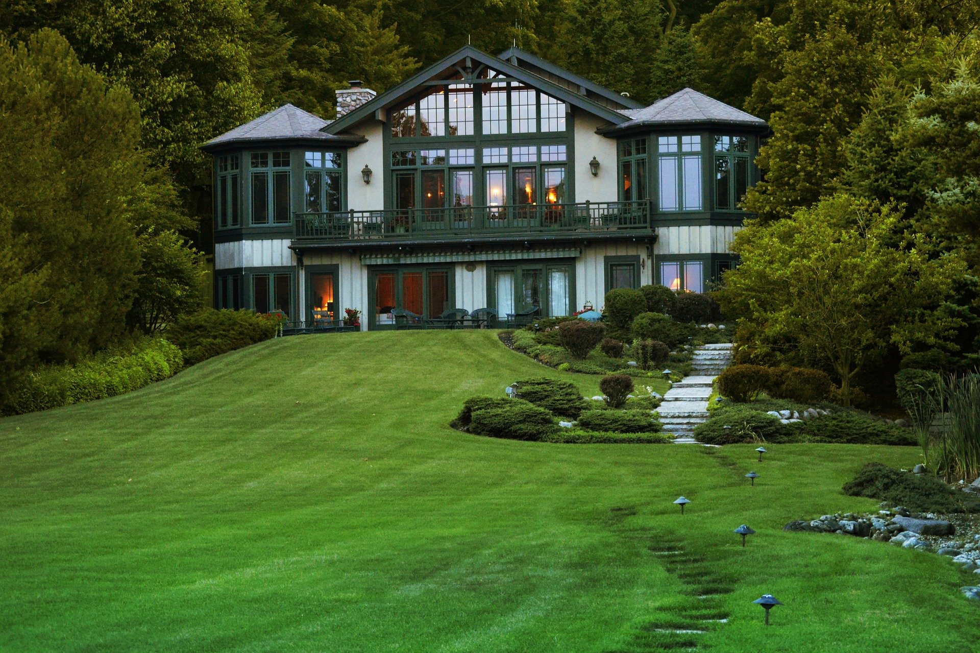 Lake Geneva house