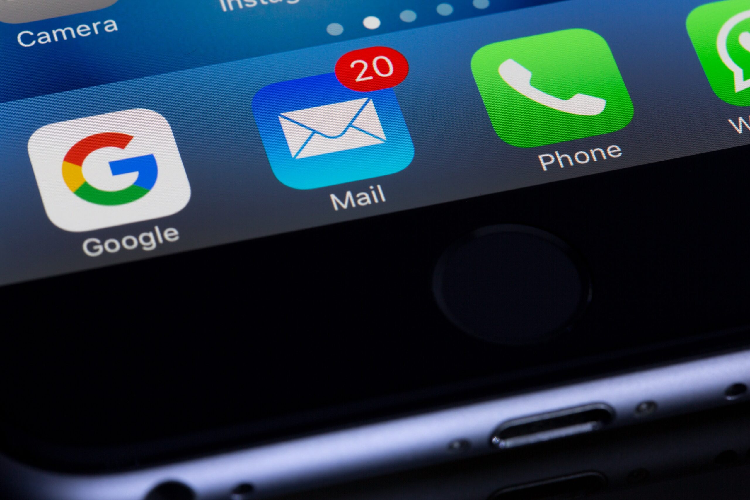 iOS Mail app notifications